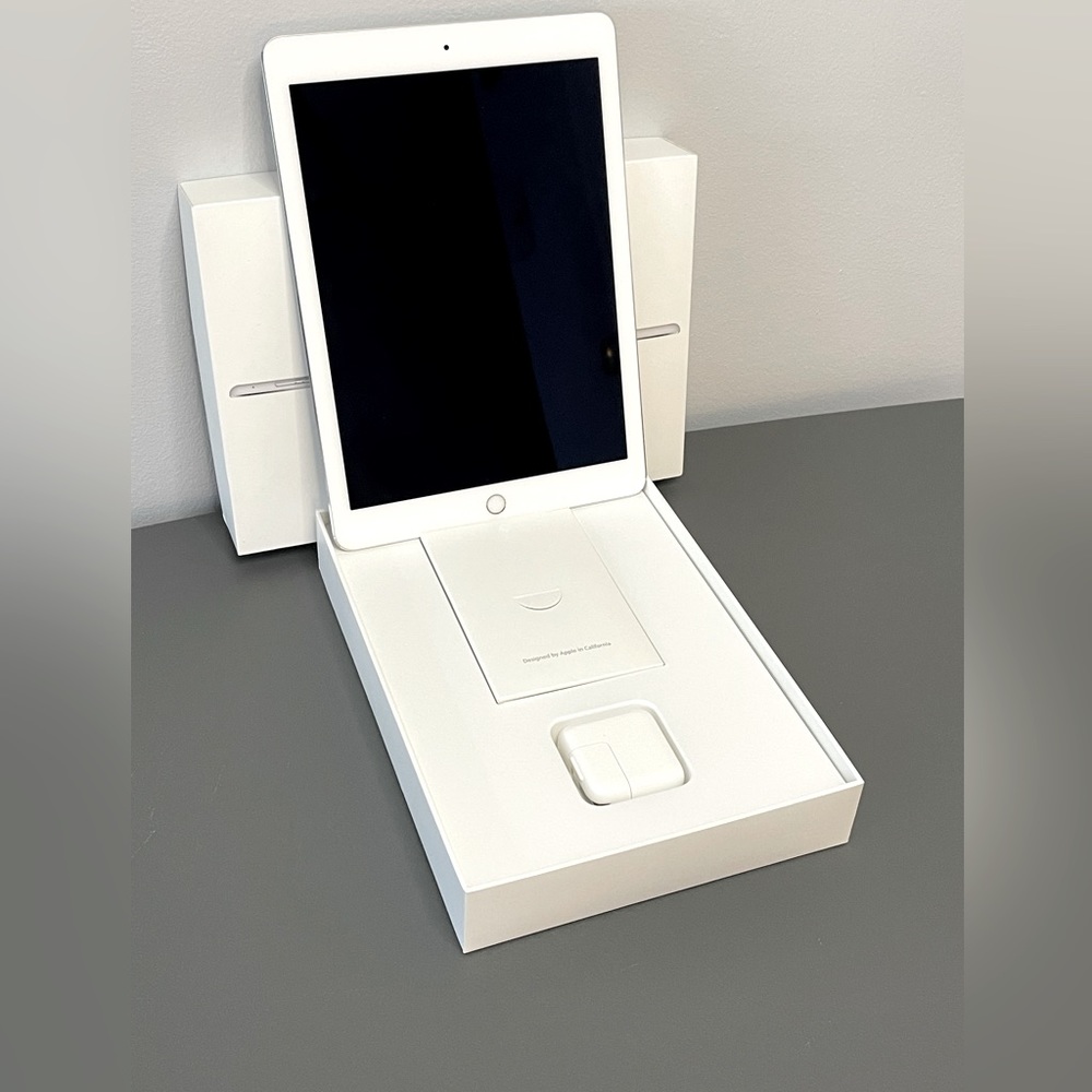 IPAD AIR 2ND GEN 32 GB